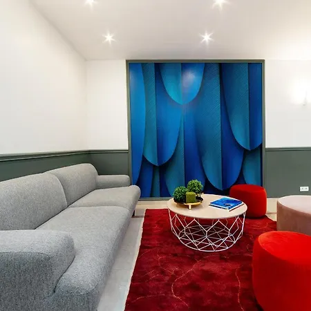 Secret House - Champs Elysees Avenue Διαμέρισμα *