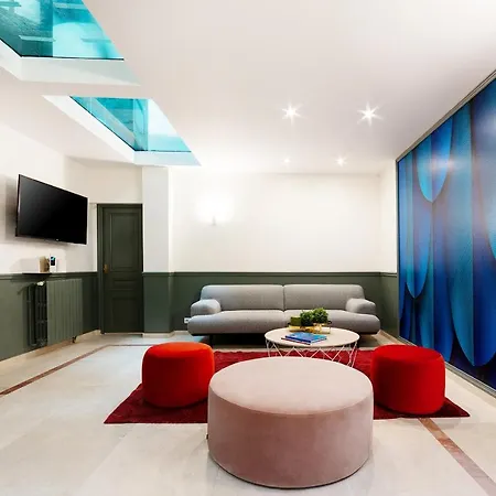 Secret House - Champs Elysees Avenue Διαμέρισμα *